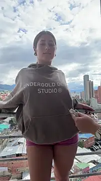 Snapshot of Iamnyxy chatting on December 14, 8:35 pm Iamnyxy online show from December 14, 8:35 pm