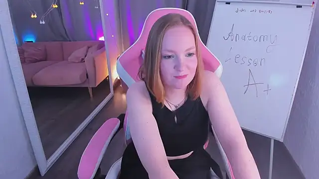 Snapshot of Elizabeth_Walson chatting on November 16, 11:49 am Elizabeth Walson online show from November 16, 11:49 am