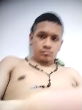 Snapshot of Chris____Col chatting on November 15, 8:05 pm Chris Col online show from November 15, 8:05 pm