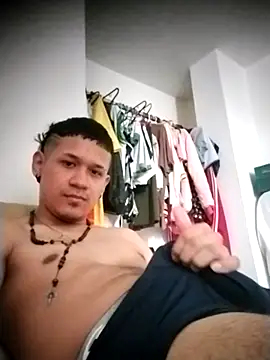 Snapshot of Chris____Col chatting on November 30, 5:50 pm Chris Col online show from November 30, 5:50 pm