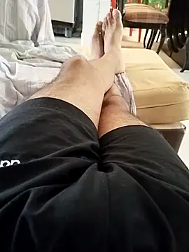 Snapshot of Chris____Col chatting on December 15, 2:32 pm Chris Col online show from December 15, 2:32 pm