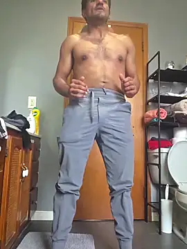 piggylatino online show from June 18, 10:47 pm