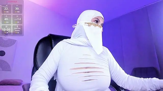 Hannaa Dolly online show from January 19, 3:54 am