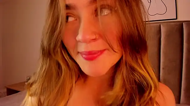 Snapshot of Kate_Winslet_ chatting on December 2, 7:20 pm Kate Winslet online show from December 2, 7:20 pm