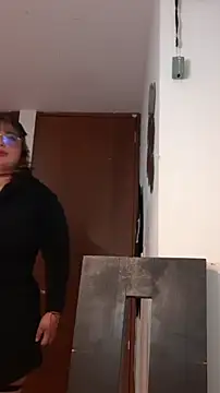 YiniBelle online show from March 16, 3:23 am