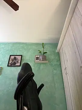 Cristal Cerati  online show from December 5, 2:03 pm