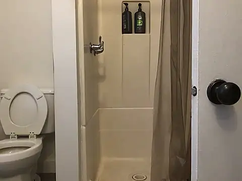 Snapshot of ch31285 chatting on March 20, 8:57 pm ch31285 online show from March 20, 8:57 pm