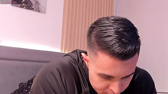 Mason bennet online show from June 10, 9:14 pm