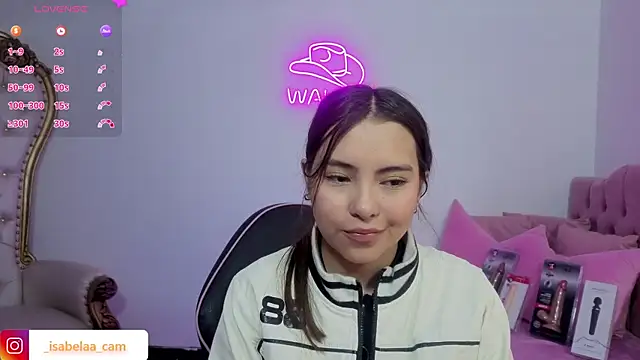 ISABELA TAY online show from June 4, 11:49 am