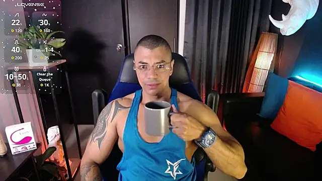Snapshot of Zed_ferrer chatting on June 18, 9:47 am Zed ferrer online show from June 18, 9:47 am
