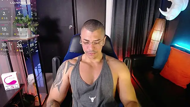 Snapshot of Zed_ferrer chatting on June 30, 10:38 am Zed ferrer online show from June 30, 10:38 am