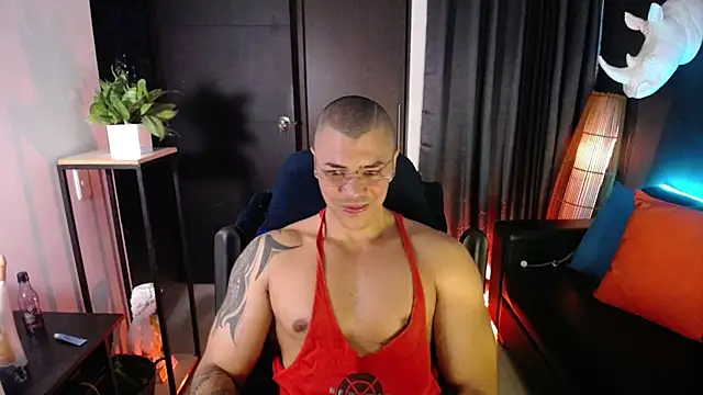 Snapshot of Zed_ferrer chatting on July 5, 10:11 am Zed ferrer online show from July 5, 10:11 am