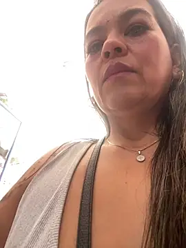 tasha velvet online show from June 1, 6:20 pm