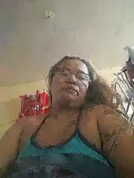 loriepinay46 online show from July 25, 8:28 pm