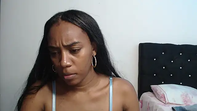 Snapshot of AishaOwens chatting on November 27, 7:38 pm AishaOwens online show from November 27, 7:38 pm