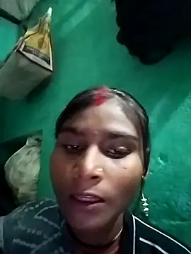 Snapshot of Big_Lovexx chatting on December 3, 5:44 pm Big Lovexx online show from December 3, 5:44 pm