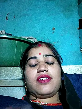 Snapshot of Hot_kamla chatting on November 17, 2:01 pm Hot kamla online show from November 17, 2:01 pm