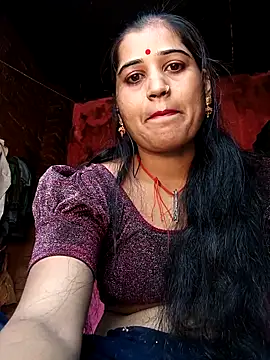 Snapshot of Hot_kamla chatting on December 5, 6:33 am Hot kamla online show from December 5, 6:33 am