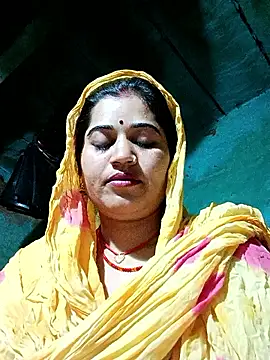 Snapshot of Hot_kamla chatting on February 13, 11:45 pm Hot kamla online show from February 13, 11:45 pm