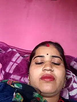Snapshot of Hot_kamla chatting on February 23, 8:33 am Hot kamla online show from February 23, 8:33 am