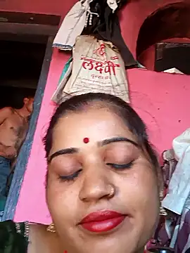 Snapshot of Hot_kamla chatting on May 25, 7:58 am Hot kamla online show from May 25, 7:58 am