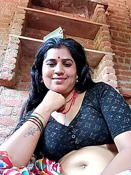 Snapshot of Hot_kamla chatting on June 9, 8:04 am Hot kamla online show from June 9, 8:04 am
