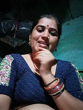 Snapshot of Hot_kamla chatting on June 25, 3:49 pm Hot kamla online show from June 25, 3:49 pm