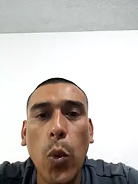 Solo privado online show from March 31, 11:05 pm