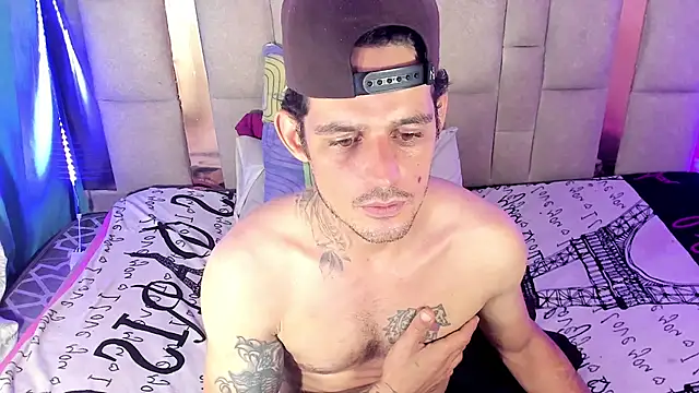 Snapshot of Sexybigjefffx chatting on November 14, 6:56 am Sexybigjefffx online show from November 14, 6:56 am