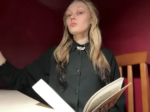 moonlight fiend online show from December 22, 11:18 am