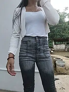 gugu0022 online show from June 13, 10:57 am