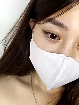 Snapshot of MiCandy-Lovee chatting on November 13, 4:50 pm MiCandy-Lovee online show from November 13, 4:50 pm