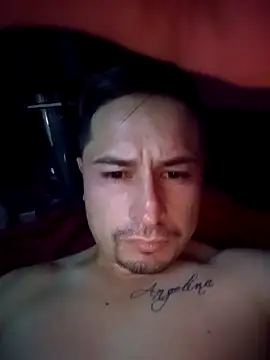 Snapshot of Al3vr chatting on November 16, 1:39 pm Al3vr online show from November 16, 1:39 pm