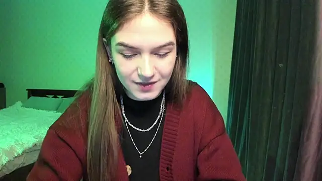 Snapshot of luna_lust_212 chatting on November 24, 7:57 pm luna lust 212 online show from November 24, 7:57 pm