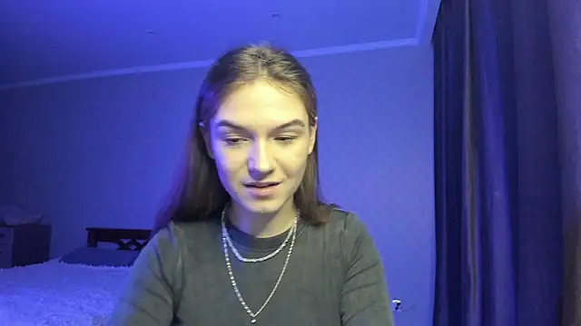 Snapshot of luna_lust_212 chatting on November 28, 3:20 am luna lust 212 online show from November 28, 3:20 am