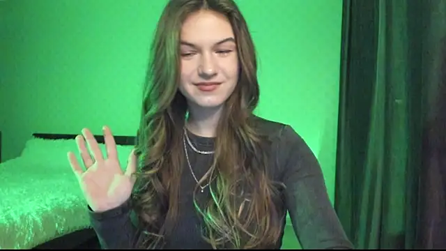 Snapshot of luna_lust_212 chatting on December 2, 4:07 am luna lust 212 online show from December 2, 4:07 am