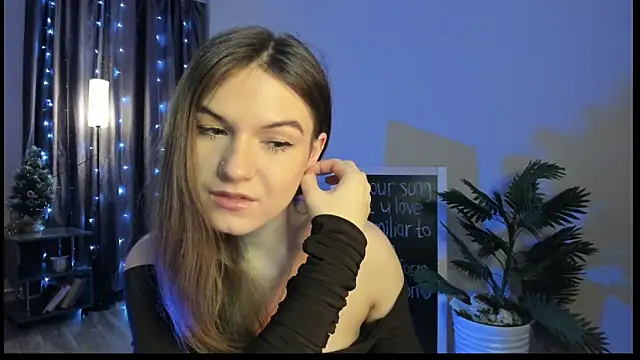 luna lust 212 online show from January 13, 4:29 am