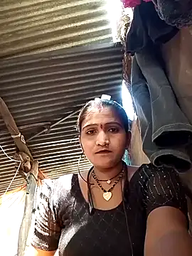 Snapshot of yanuw chatting on November 17, 7:25 am yanuw online show from November 17, 7:25 am