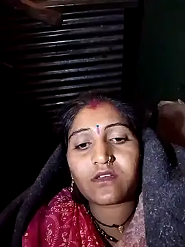 Snapshot of yanuw chatting on December 4, 3:54 pm yanuw online show from December 4, 3:54 pm