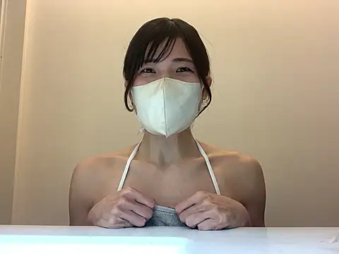 Snapshot of mayumichan13 chatting on December 4, 11:46 pm mayumichan13 online show from December 4, 11:46 pm