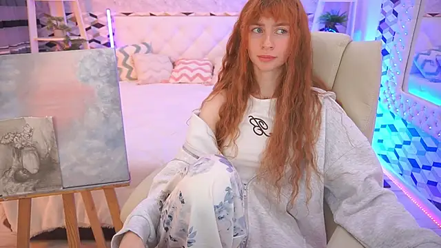 Nicol Moonn online show from June 3, 7:44 am
