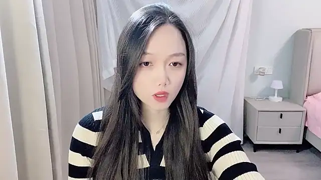 BoiI2u online show from November 17, 3:51 pm