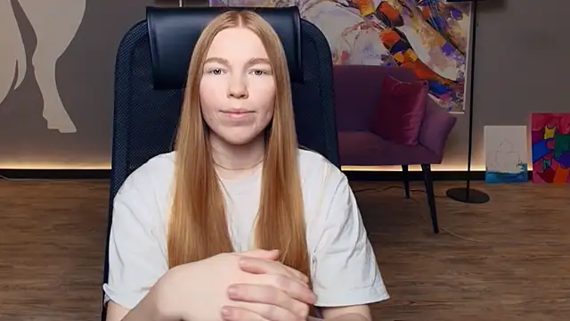 Snapshot of LavetaShiroma chatting on December 13, 7:53 pm LavetaShiroma online show from December 13, 7:53 pm