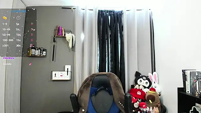 Charlott  V online show from July 23, 9:24 pm