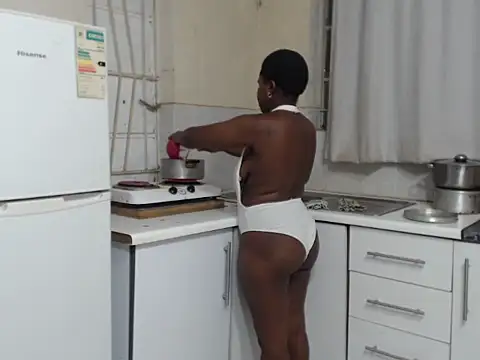 Snapshot of SWEETSEXYBARBIE chatting on November 24, 6:07 pm SWEETSEXYBARBIE online show from November 24, 6:07 pm