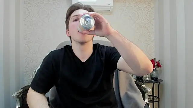 MarkYeti online show from March 12, 7:31 pm