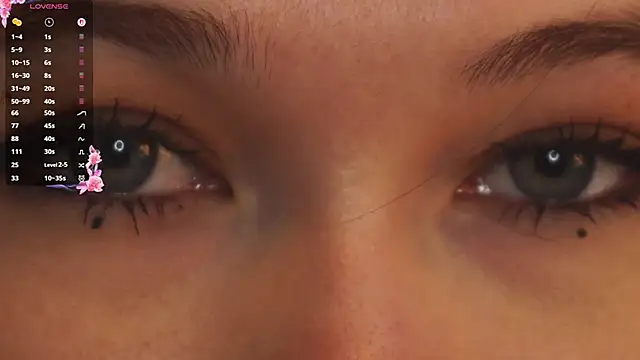 Snapshot of cheeky_cherry_ chatting on November 30, 3:05 pm cheeky cherry online show from November 30, 3:05 pm