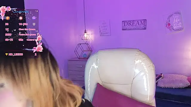 Snapshot of NinaSakura_Eup chatting on March 21, 12:10 pm NinaSakura Eup online show from March 21, 12:10 pm