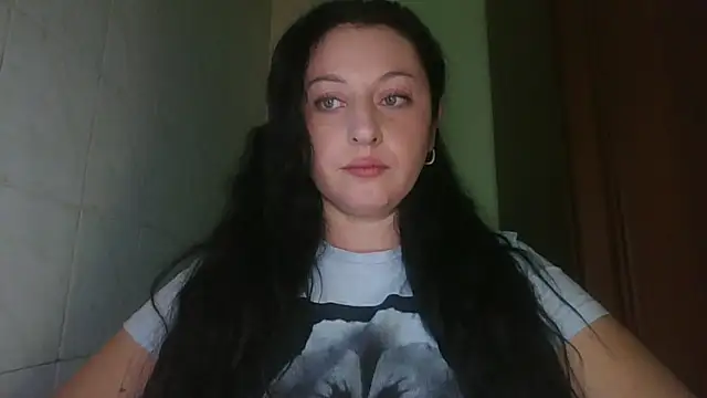 Snapshot of MelinaAx chatting on November 23, 8:19 pm MelinaAx online show from November 23, 8:19 pm