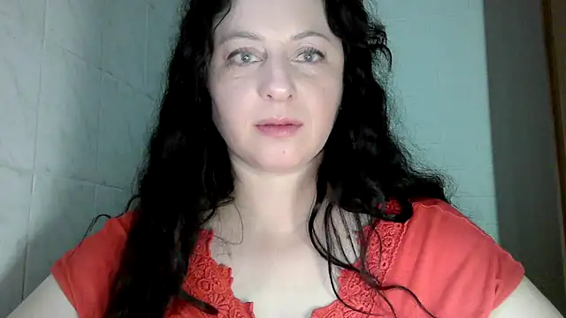 Snapshot of MelinaAx chatting on April 3, 7:12 pm MelinaAx online show from April 3, 7:12 pm